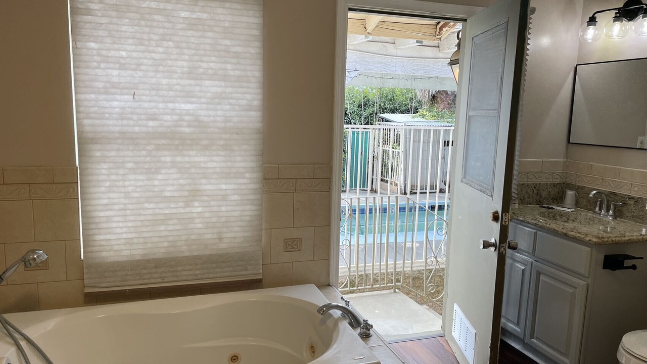 Photo of Bathroom in Lake Elsinore