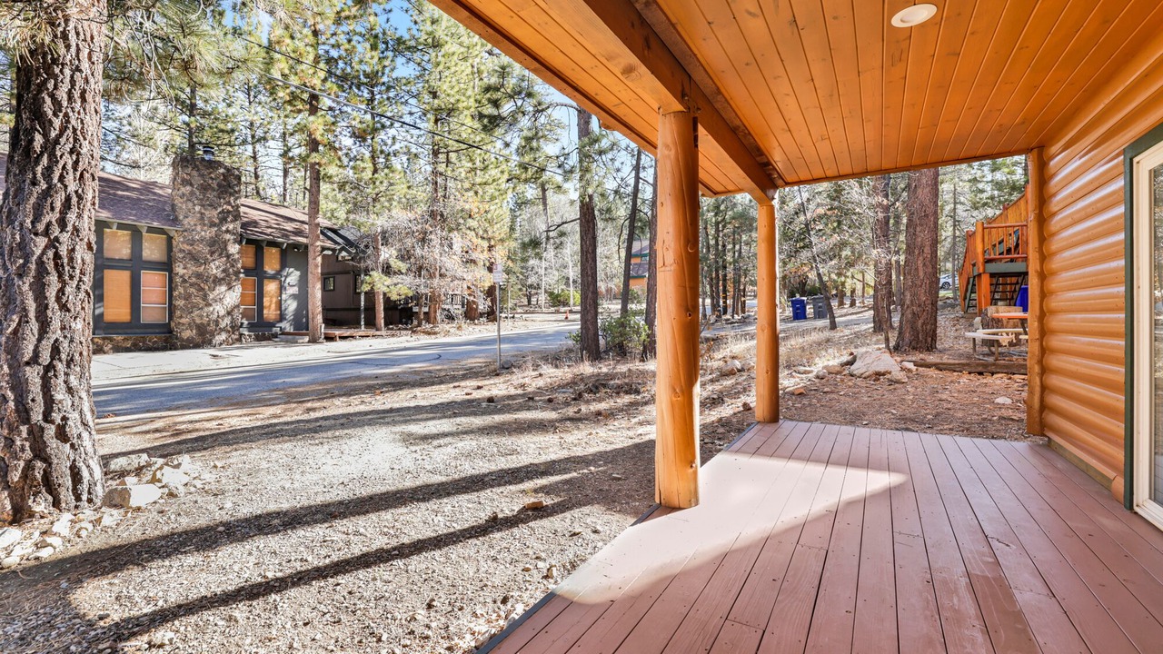 Photo of Patio Balcony in Summit Estates
