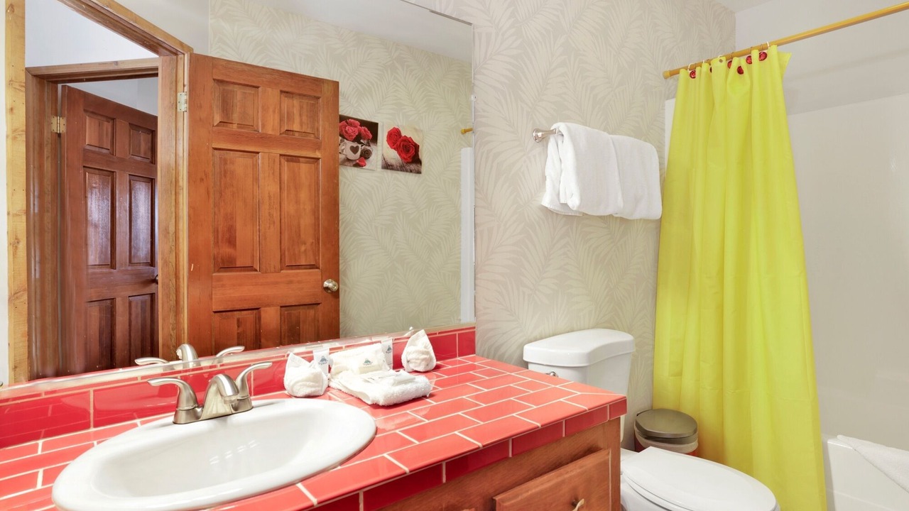 Photo of Bathroom in Whispering Forest