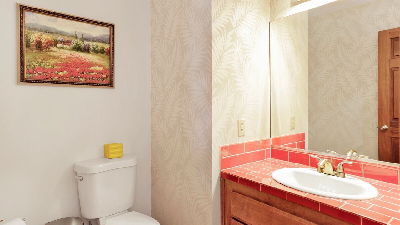Photo of Bathroom in Whispering Forest