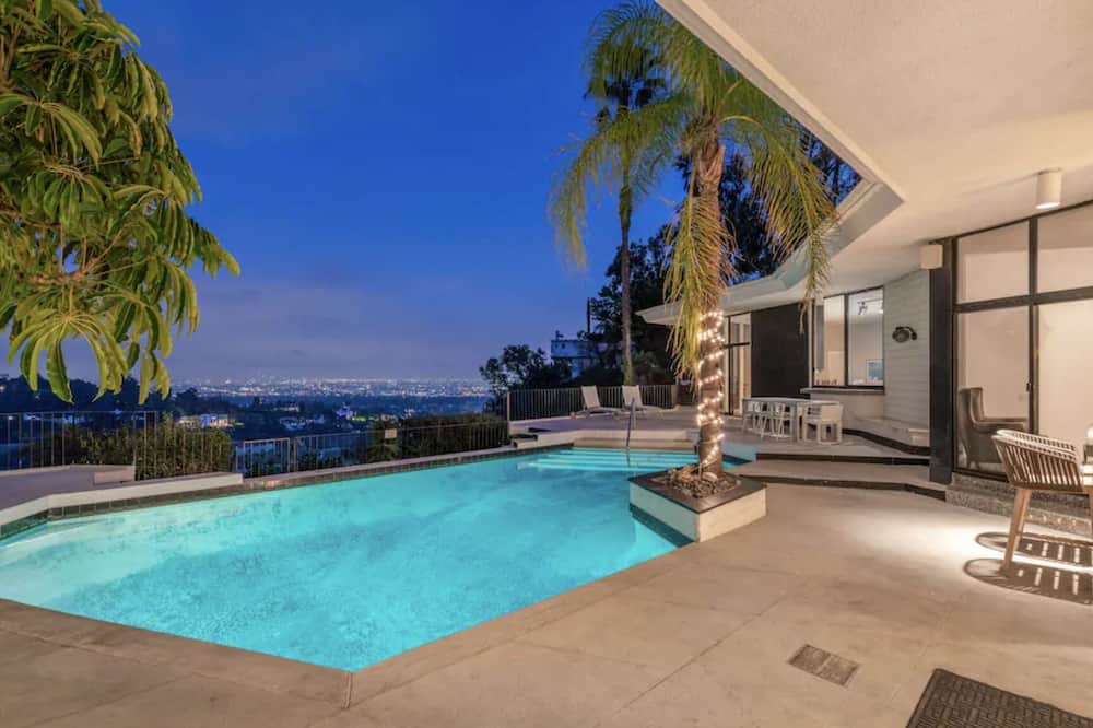 Photo of Outdoor in Bel Air