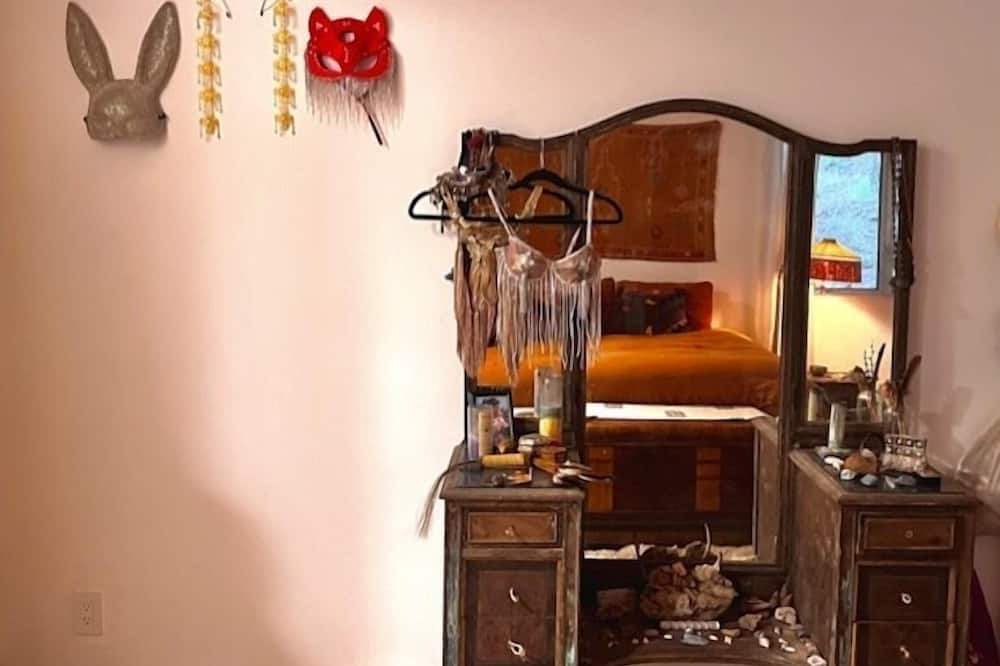 Photo of Bedroom in Fernwood