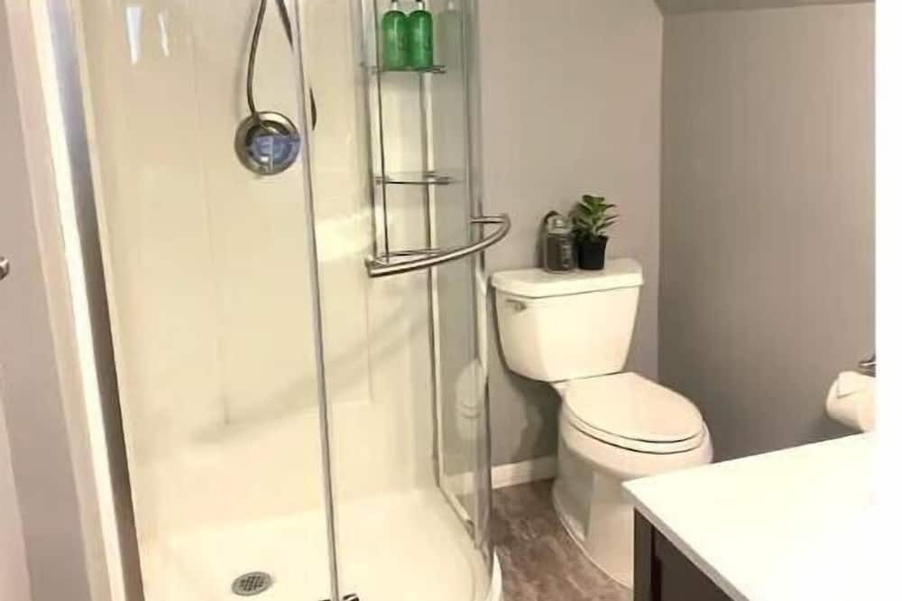Photo of Bathroom in Cedar Glen