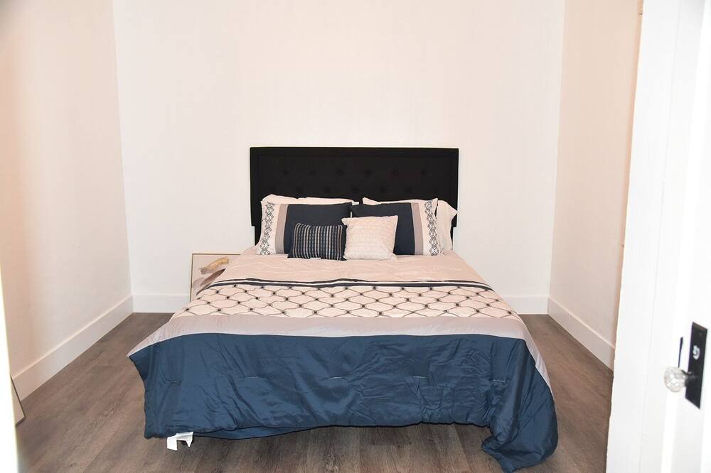 Photo of Bedroom in Riverside