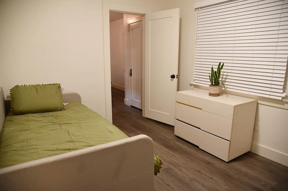 Photo of Bedroom in Riverside