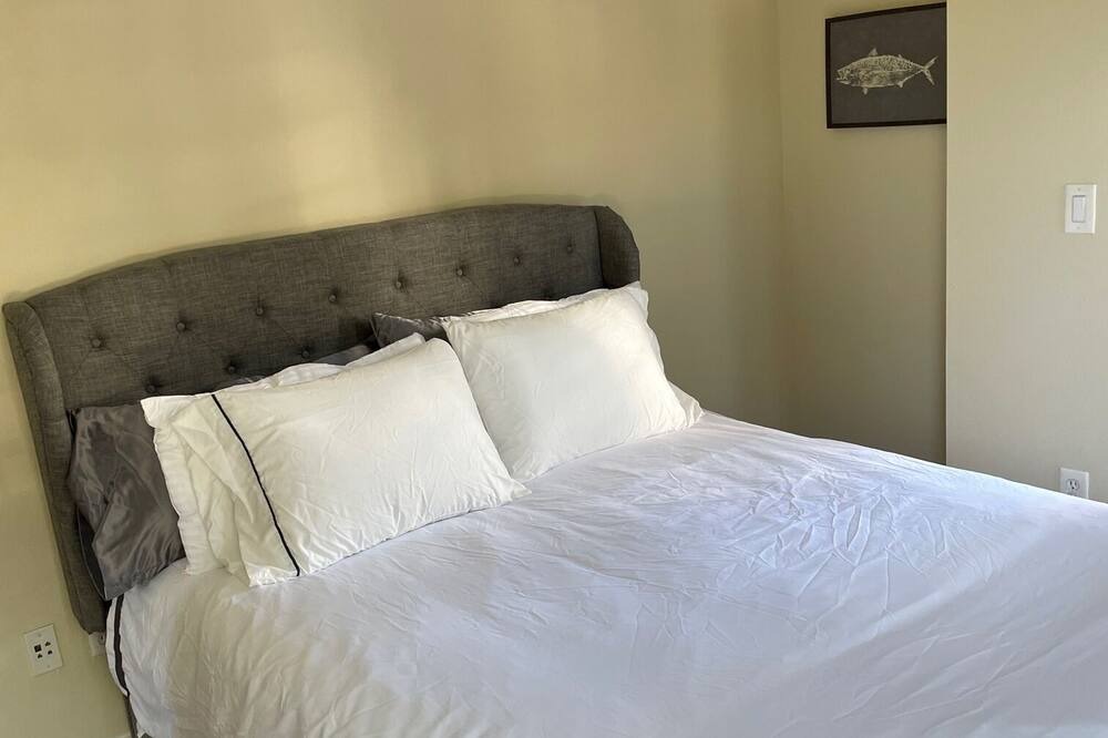 Photo of Bedroom in Downtown