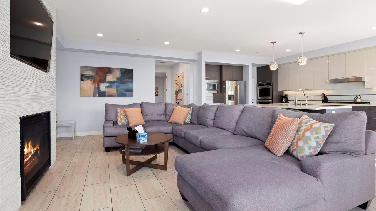 Photo of Livingroom in Hollywood Beach