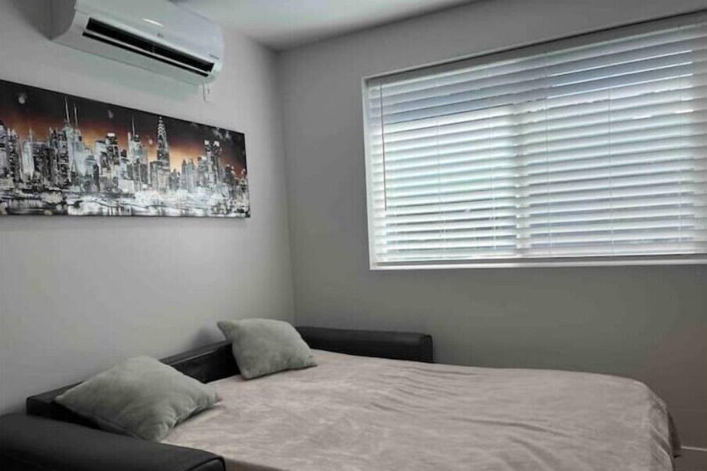 Photo of Bedroom in Canoga Park