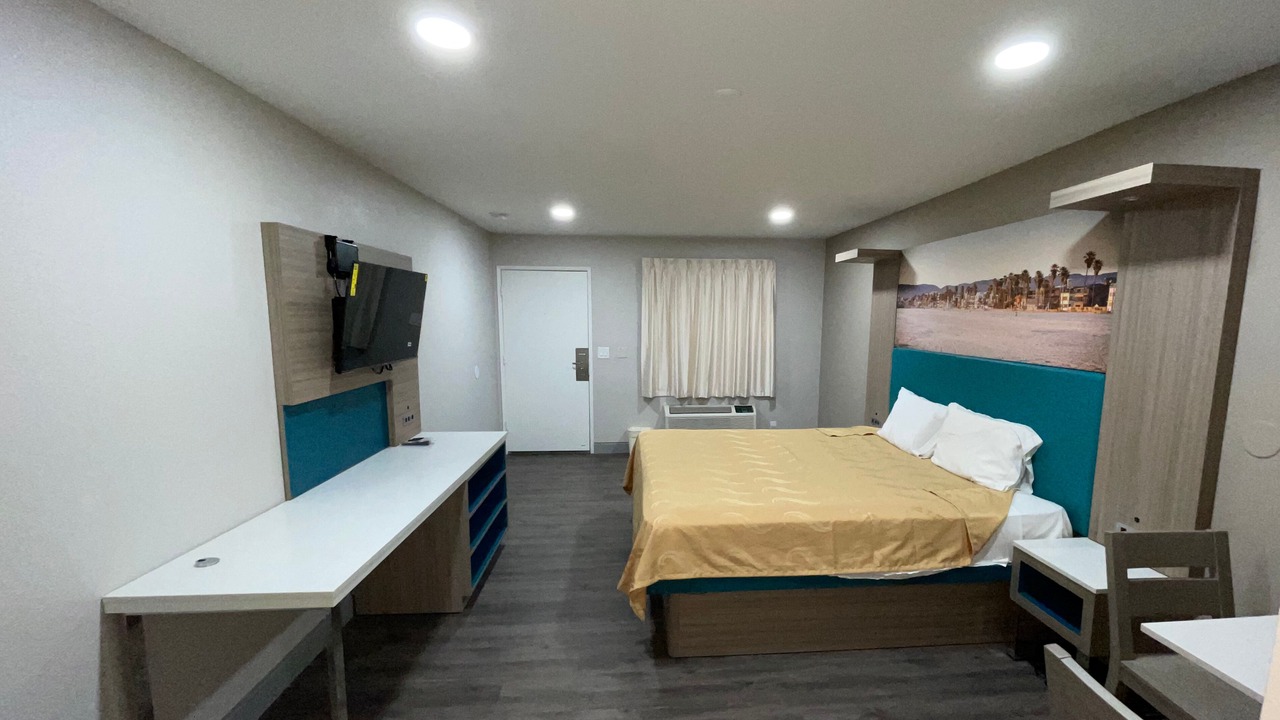 Photo of Bedroom in El Monte