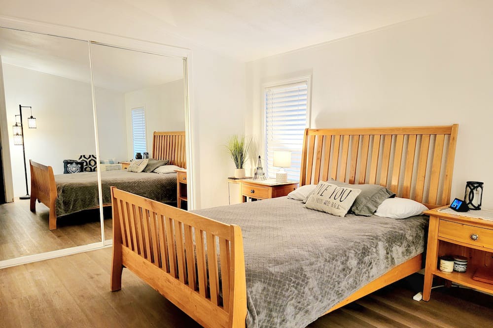 Photo of Bedroom in Hemet