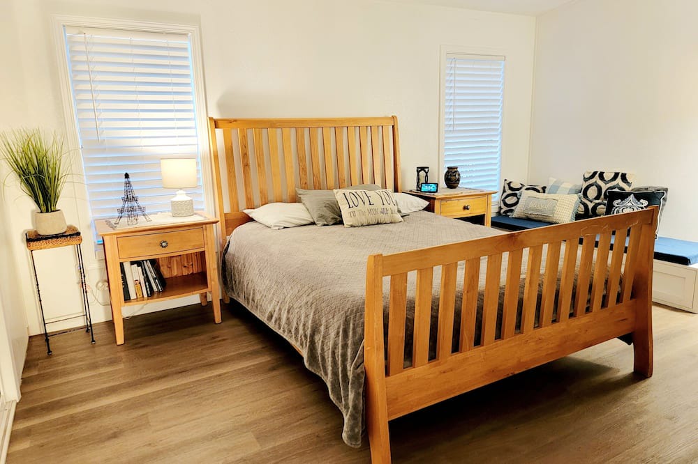 Photo of Bedroom in Hemet