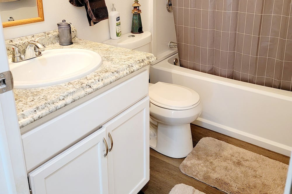 Photo of Bathroom in Hemet