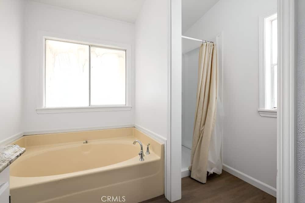 Photo of Bathroom in Hemet