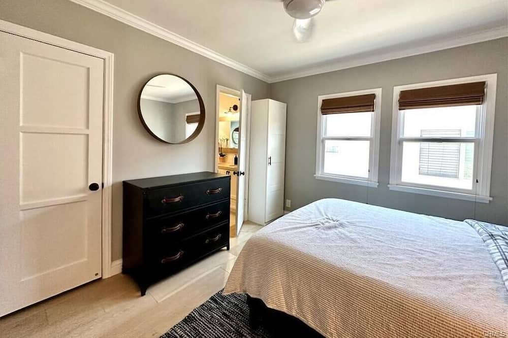 Photo of Bedroom in Tree Section