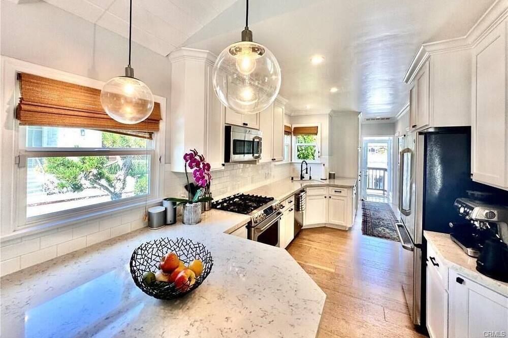Photo of Kitchen in Tree Section