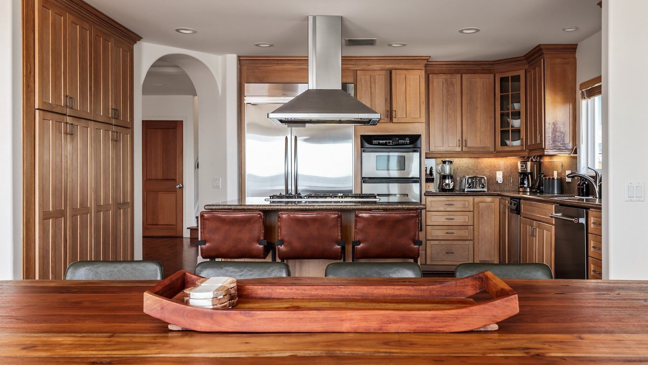 Photo of Kitchen in Eastern Malibu