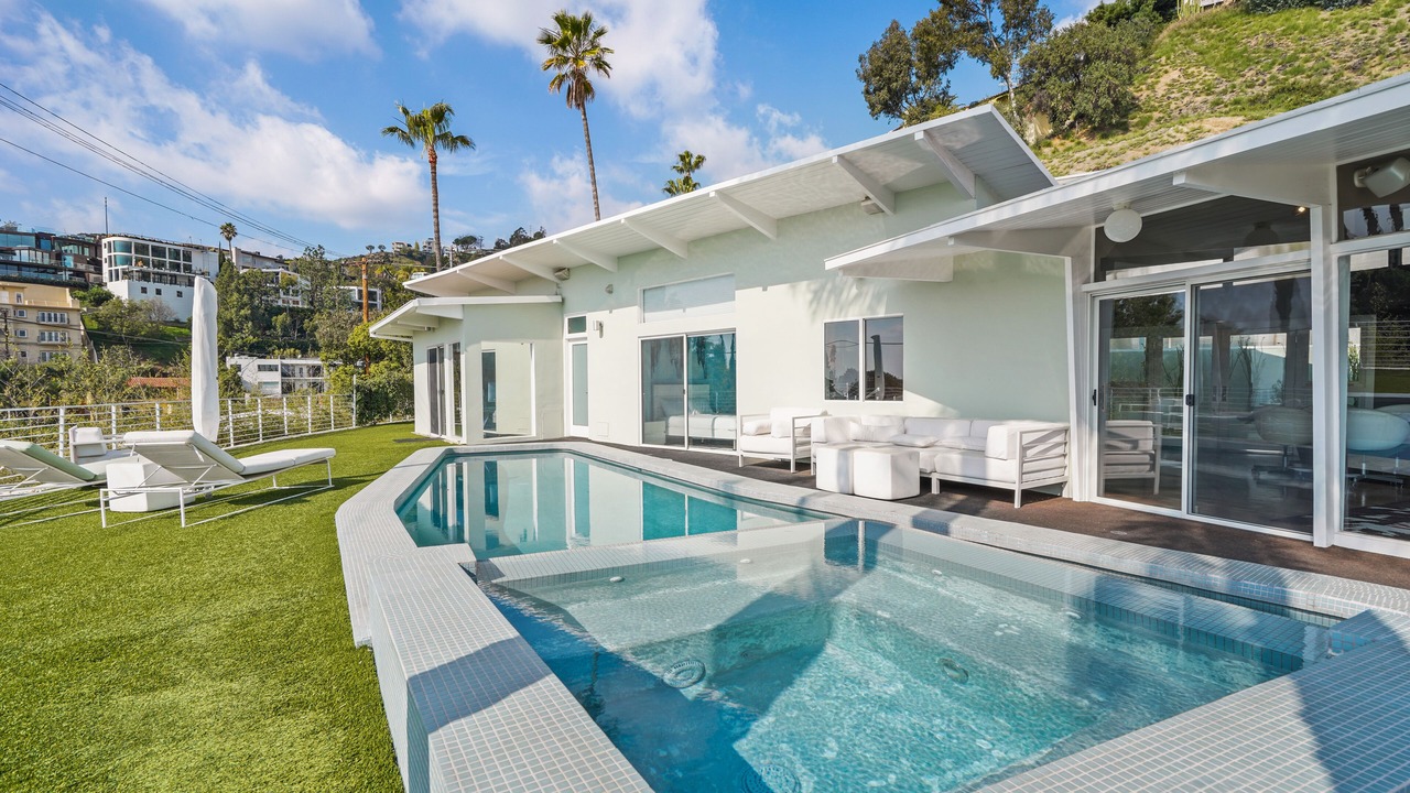 Photo of Outdoor in West Hollywood
