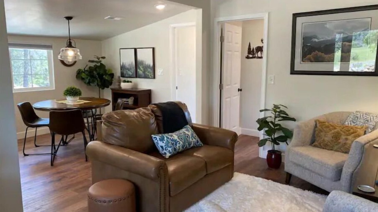 Photo of Livingroom in Grass Valley