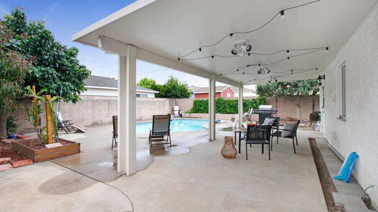 Photo of Patio Balcony in San Gabriel