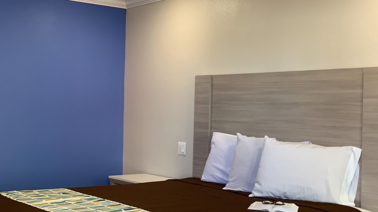 Photo of Bedroom in Victorville