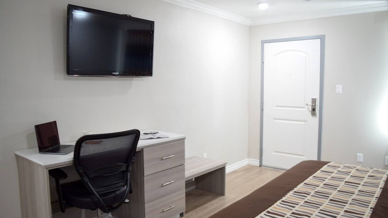 Photo of Bedroom in Victorville