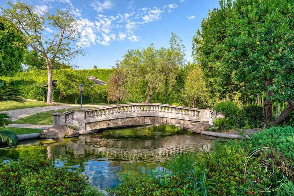 Photo of Outdoor in Pasadena