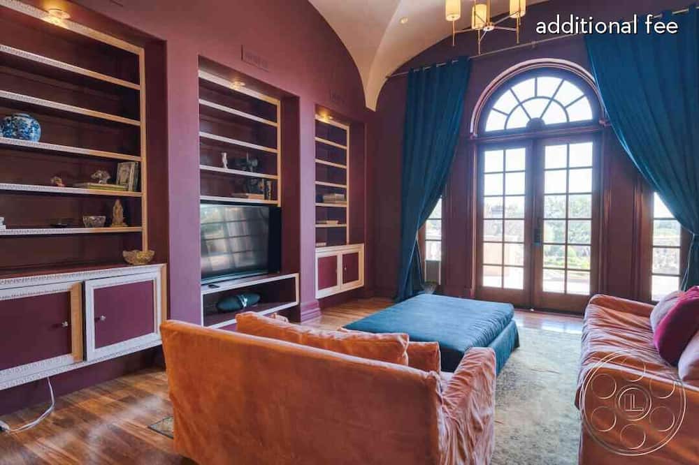Photo of Livingroom in Pasadena