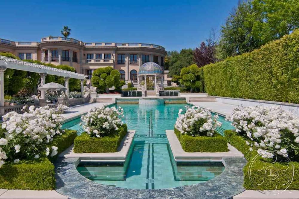 Photo of Outdoor in Pasadena