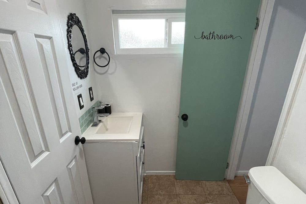 Photo of Bathroom in Mira Loma