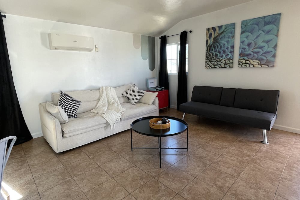 Photo of Livingroom in Mira Loma