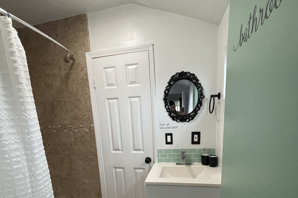 Photo of Bathroom in Mira Loma