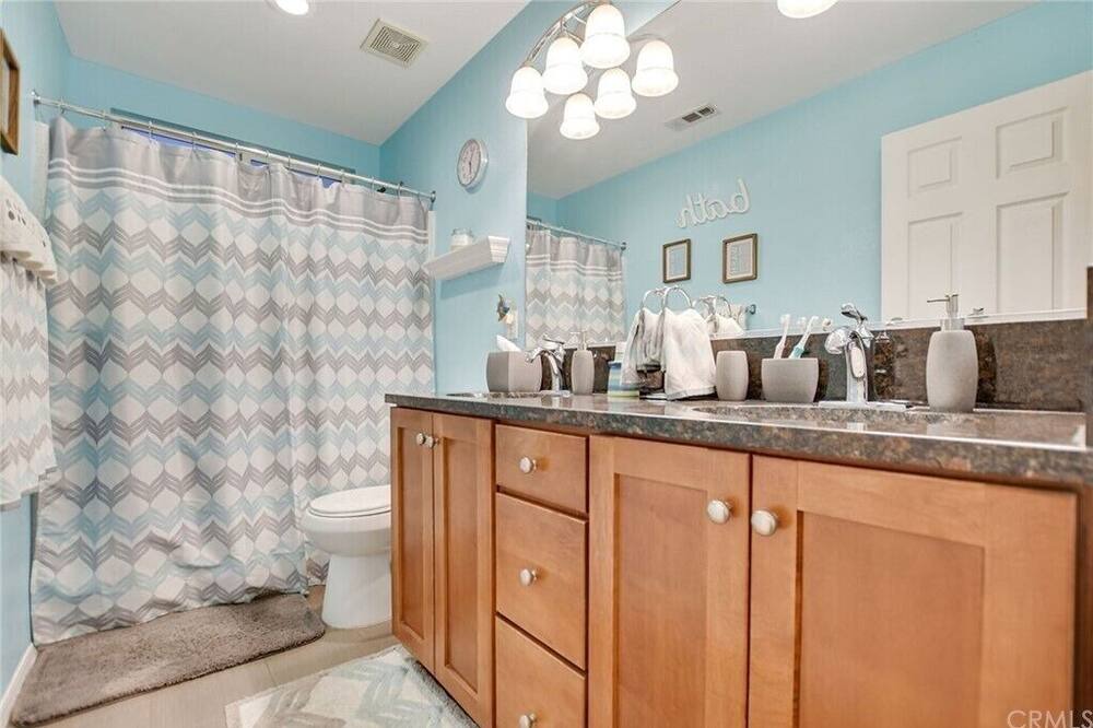 Photo of Bathroom in Jurupa Valley