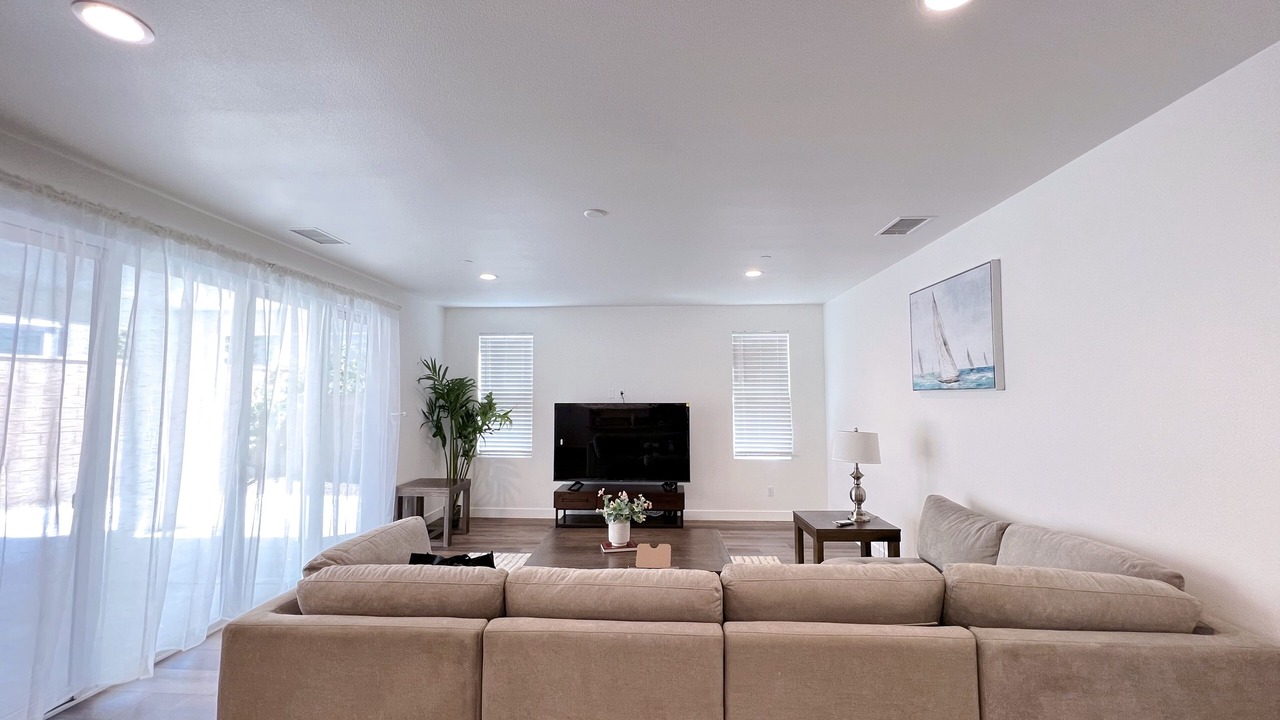 Photo of Livingroom in Ontario