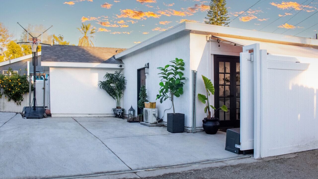 Photo of Outdoor in Anaheim Colony Historic District
