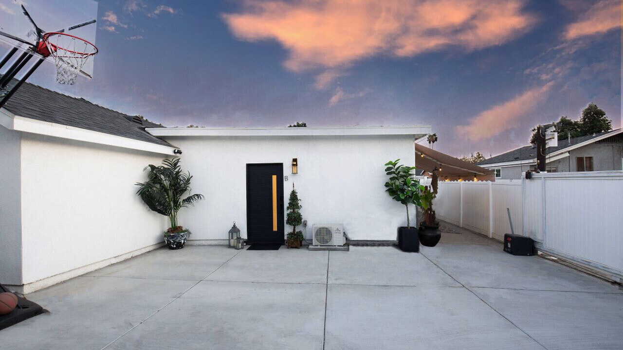 Photo of Patio Balcony in Anaheim Colony Historic District