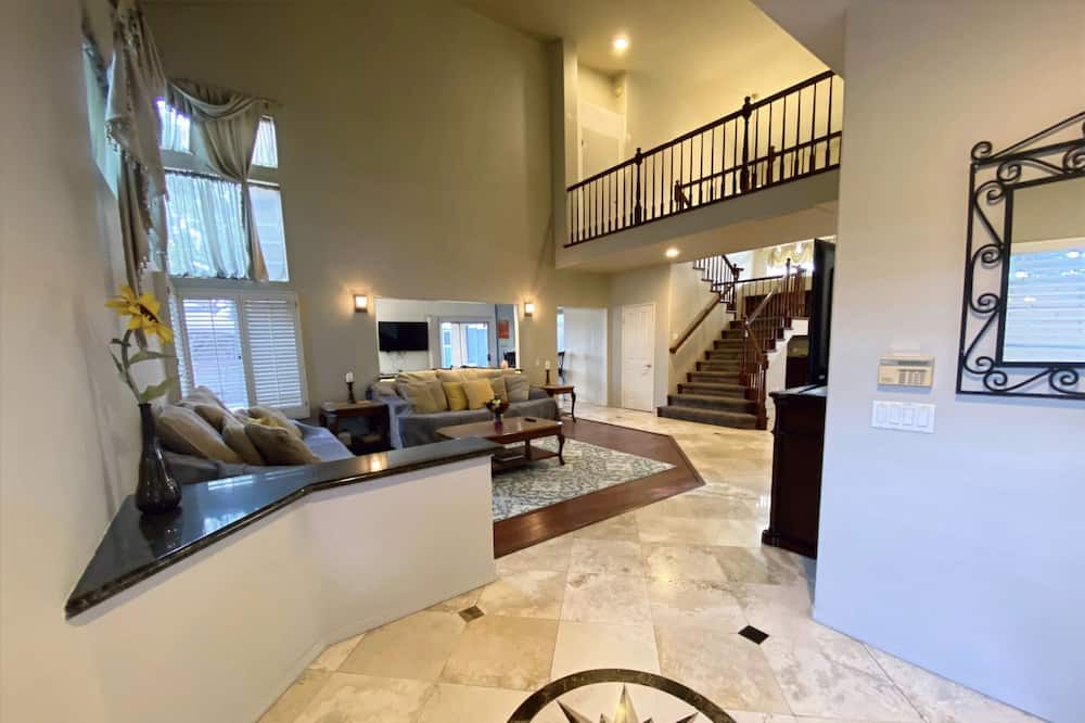 Photo of Kitchen in Fountain Valley