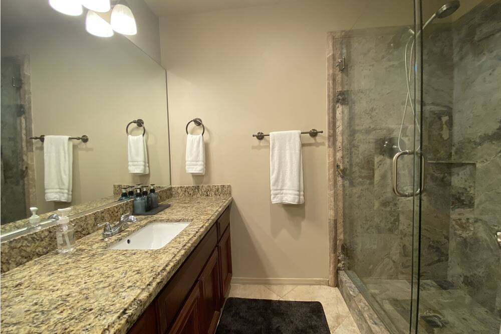 Photo of Bathroom in Fountain Valley