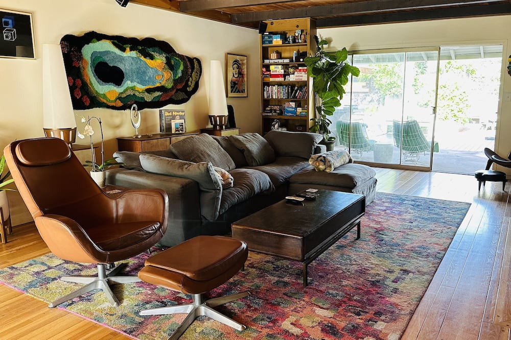 Photo of Livingroom in Eagle Rock