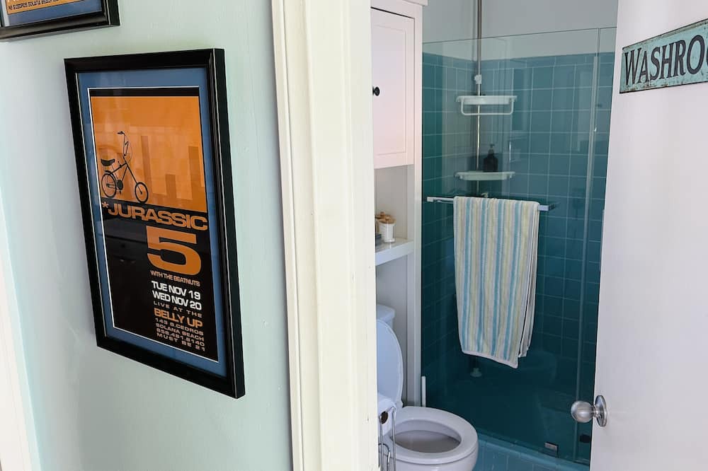 Photo of Bathroom in Eagle Rock