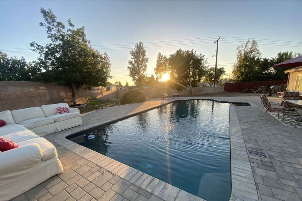 Photo of Outdoor in Simi Valley