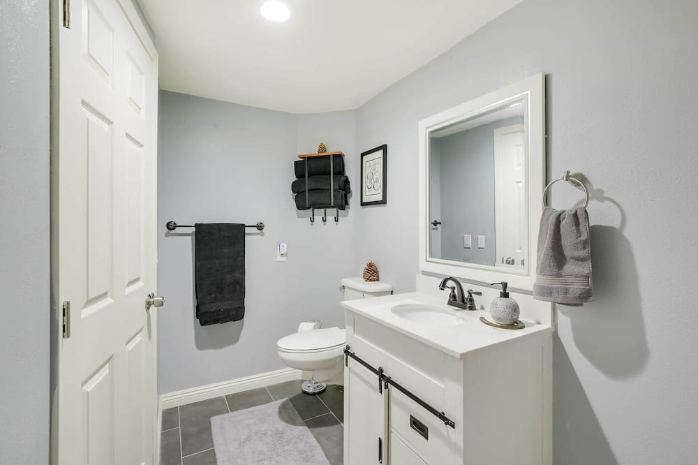 Photo of Bathroom in Crestline