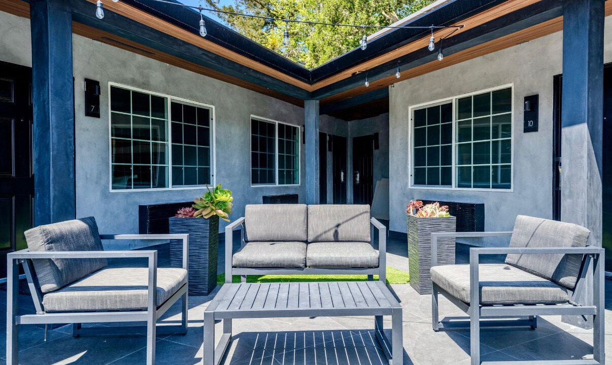 Photo of Patio Balcony in Munras Avenue