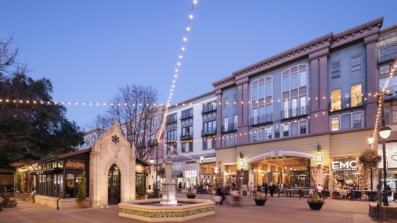 Photo of Others in Cupertino