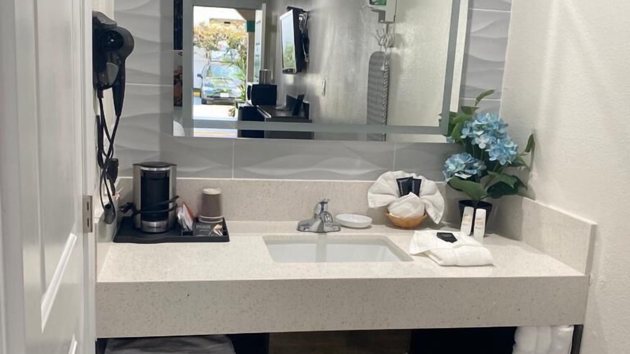 Photo of Bathroom in Huntington Beach