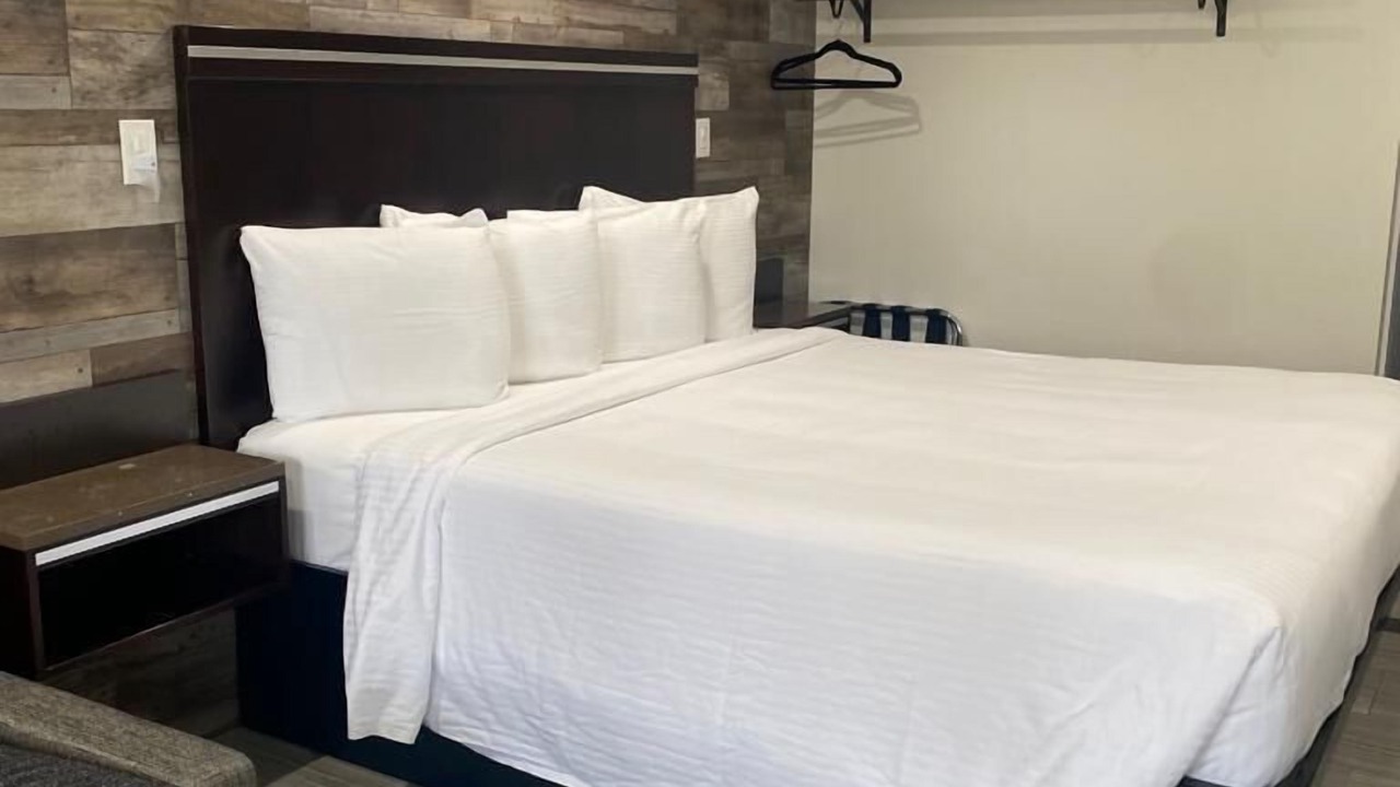 Photo of Bedroom in Huntington Beach