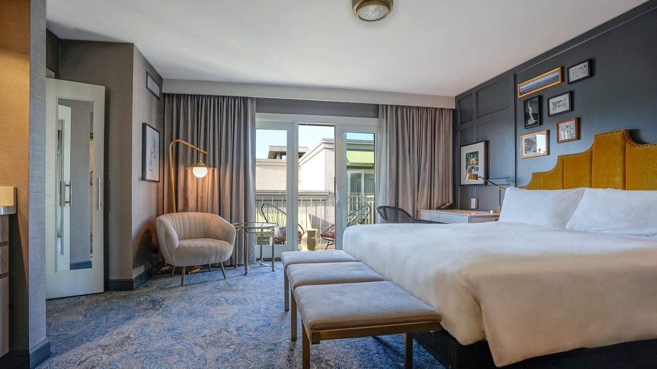Photo of Bedroom in Burbank