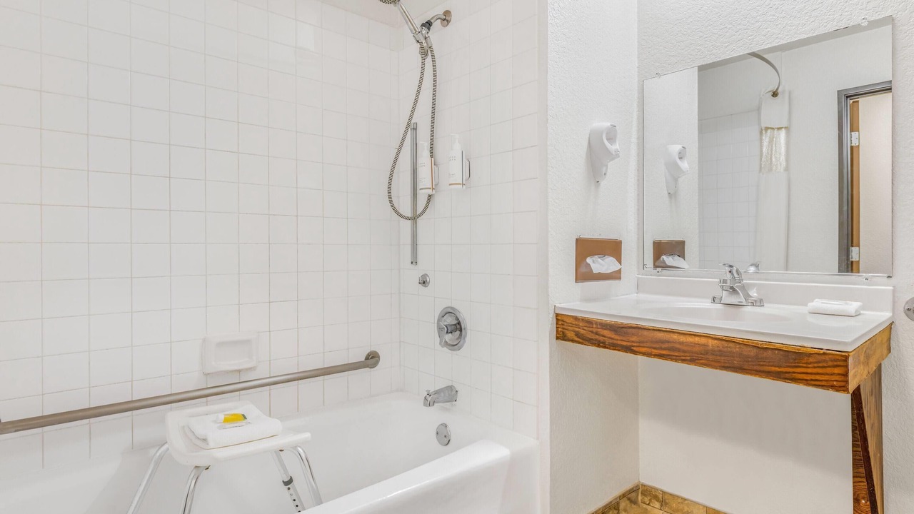 Photo of Bathroom in Pacific