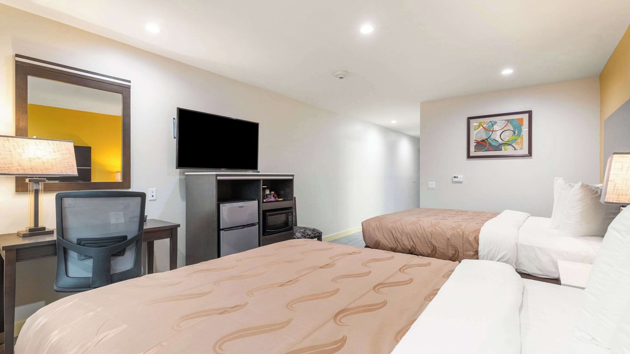 Photo of Bedroom in Banning