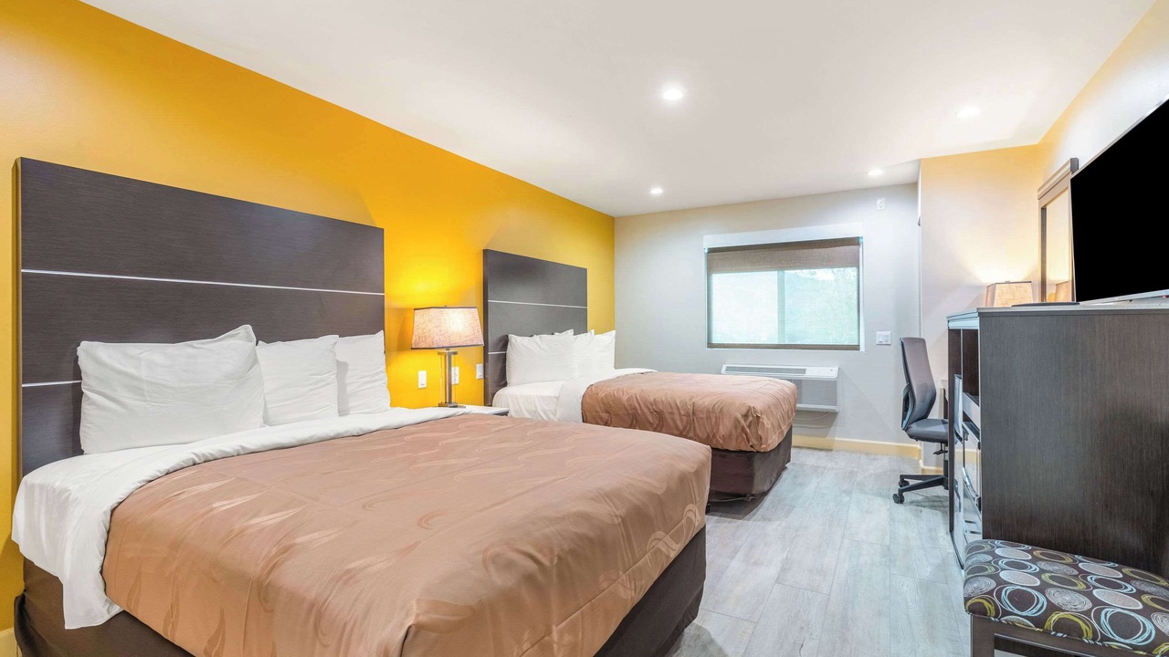 Photo of Bedroom in Banning
