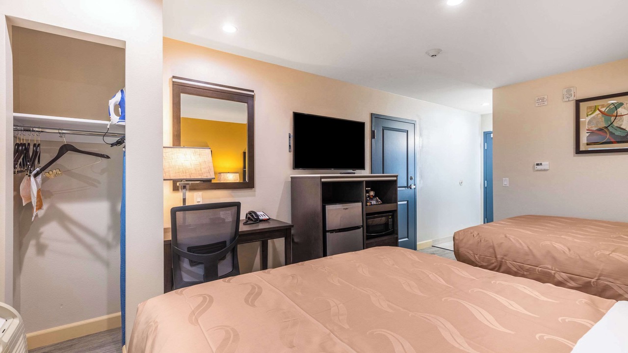 Photo of Bedroom in Banning